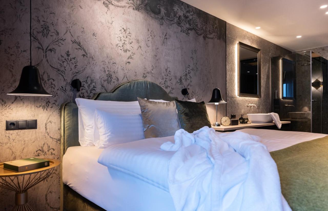 Sissi Suites | Luxury Apartments | Mayrhofen Bagian luar foto